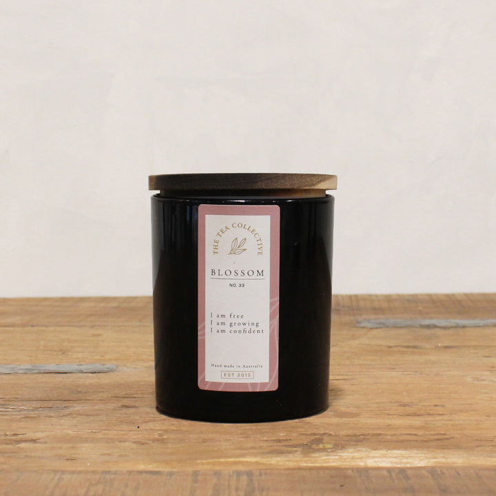 Blossom Luxury Soy Candle No 33 - The Tea Collective